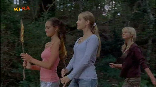 Drei Meerjungfrauen unterwegs.