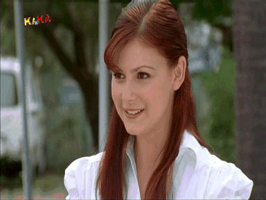 Misstrauen Sie dieser Frau! Nur Lewis fllt auf sie rein.