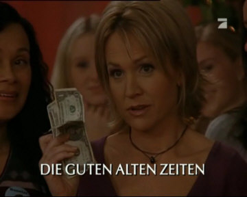 Ob diese Frau im Dunkeln sieht, welchen Boy sie ersteigert?