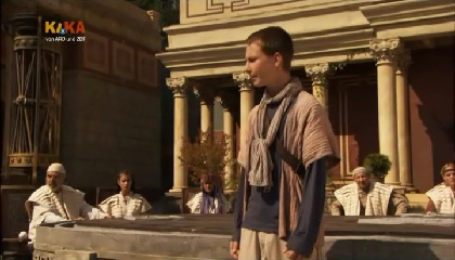 Christian warnt die Bevölkerung.